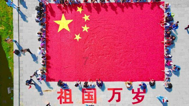 桶装的泡面比袋装的泡面贵，是因为面饼不一样？看完还买桶装面